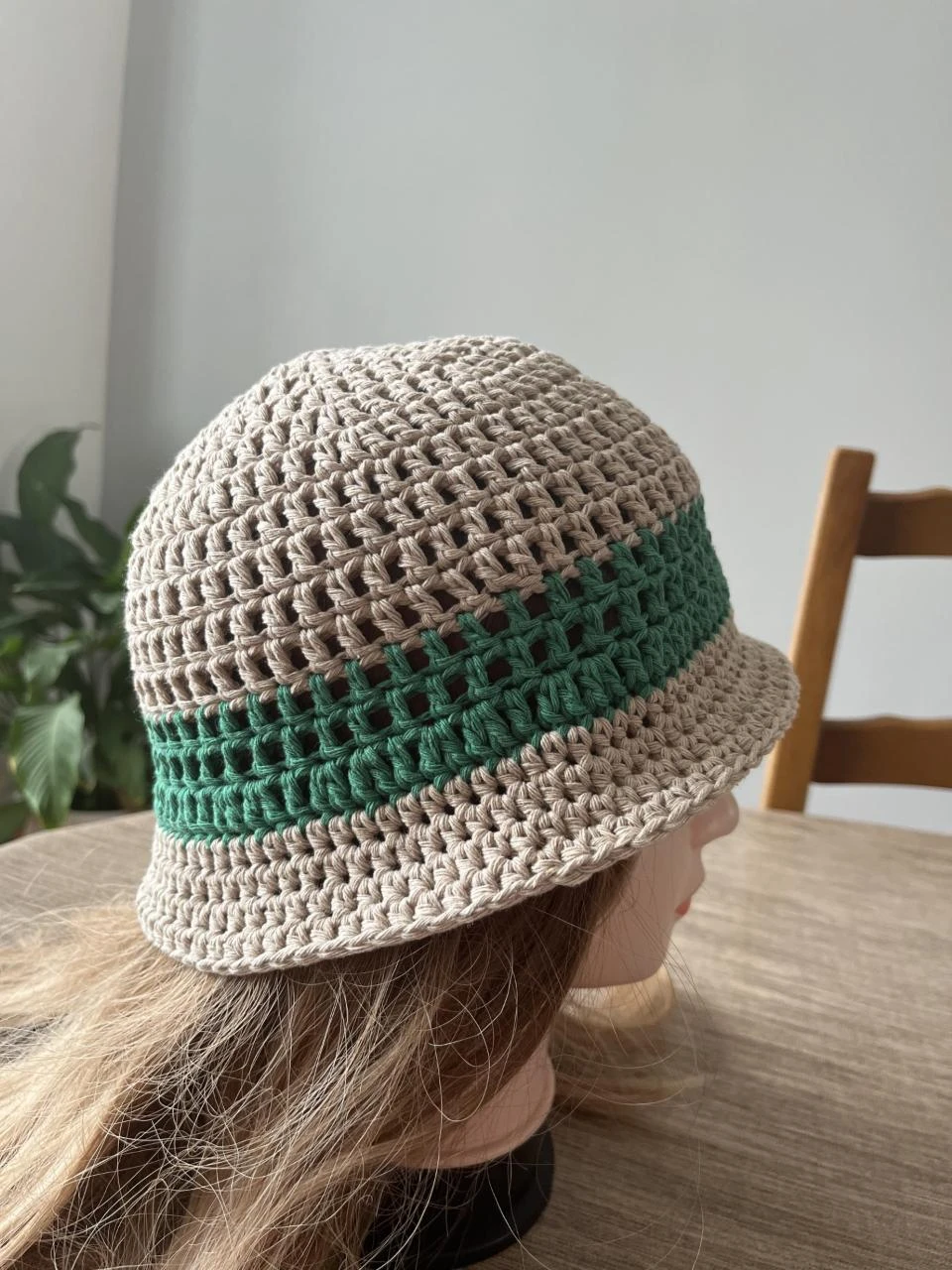Chapeau bonnet hat hut hoed hattur gorro cappello cap Kappe dop caipín berretto – photo 2